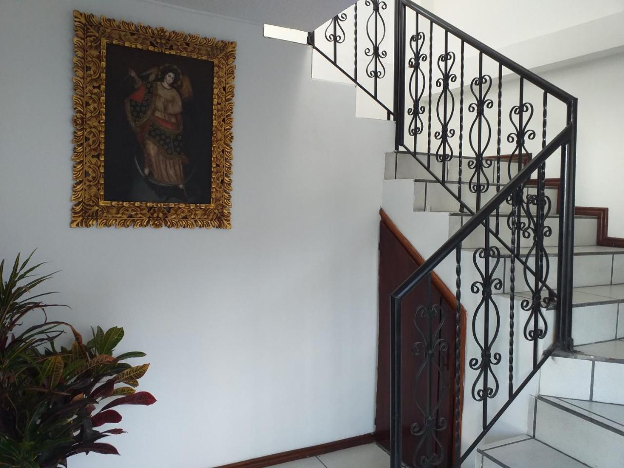 Hotel Casa del Peregrino Santo Thomas Baños Esterno foto